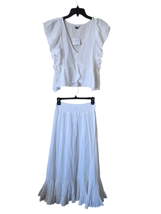 American Eagle Outfitters Dresses & Skirts - American Eagle Outfitters White Ruffle Tiered Maxi Skirt Set